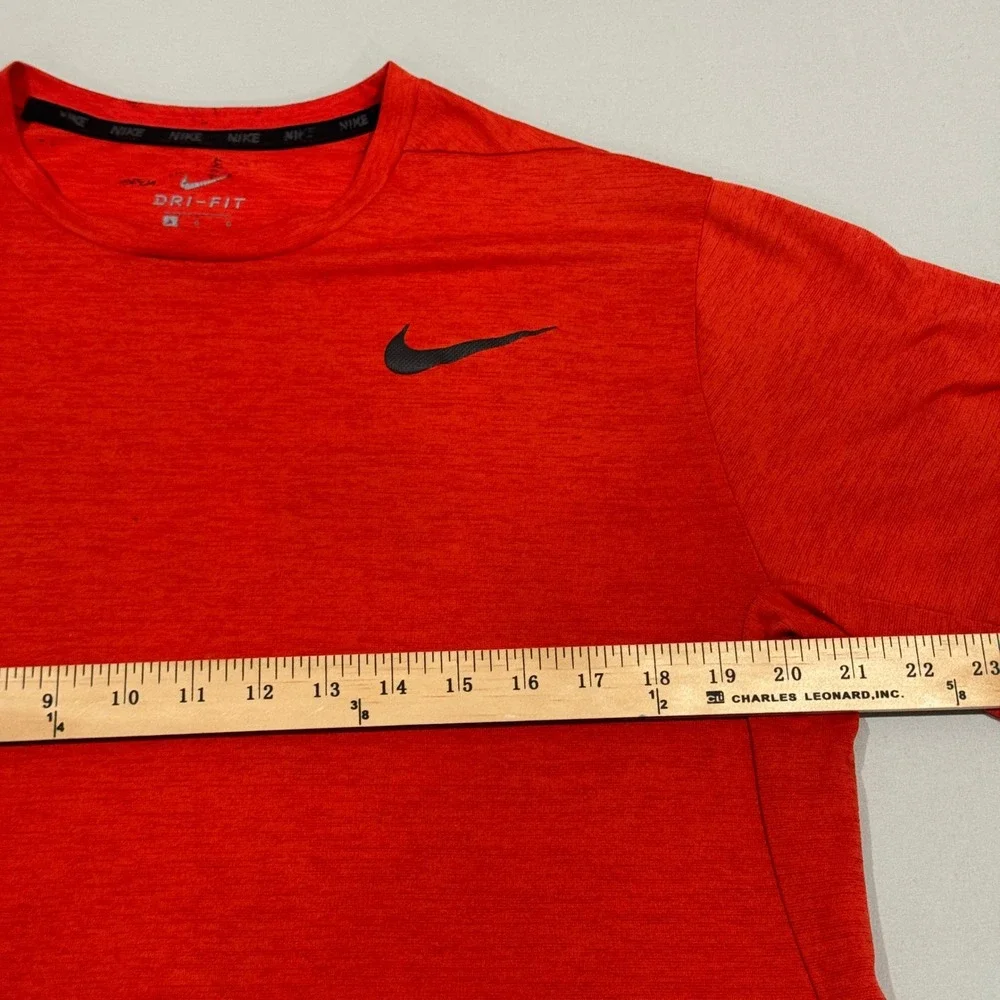 Nike Dri Fit Men's Red/Orange‎ Short Sleeve Athletic T Shirt Size Large L